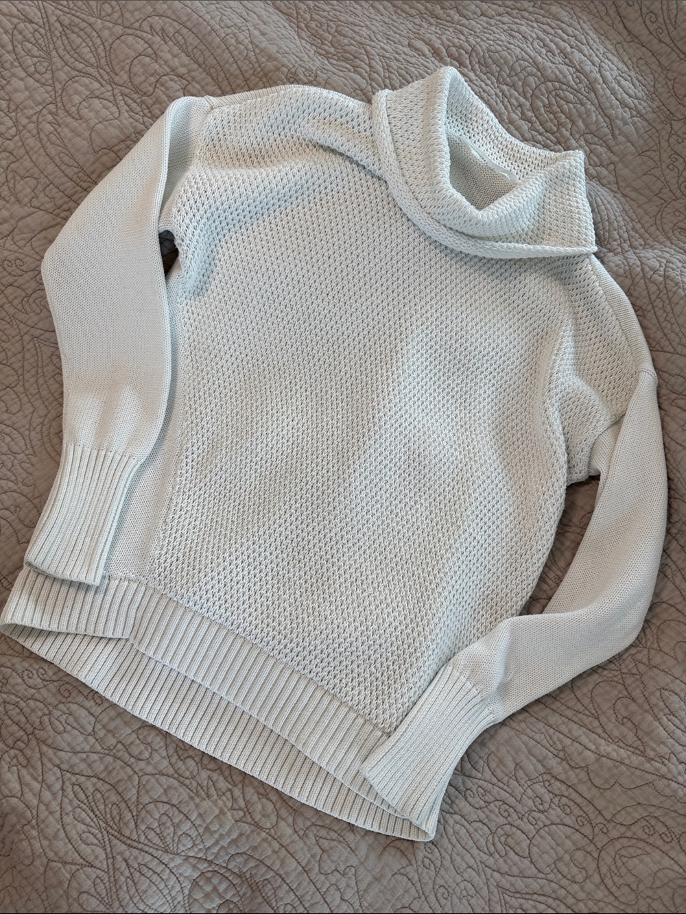Athleta Cream Textured‎ Cowl Neck Knit Sweater Women’s Large